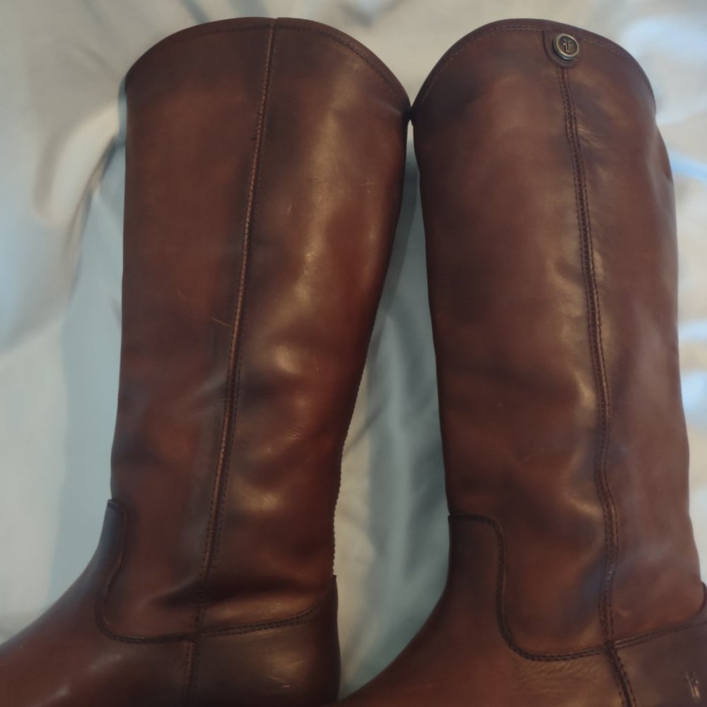 FRYE BOOTS W 7.5M Cognac - Picture 5 of 10
